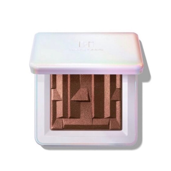 Lady Gaga Other - Haus Labs Bio Radiant Gel-Powder Highlighter Bronzite